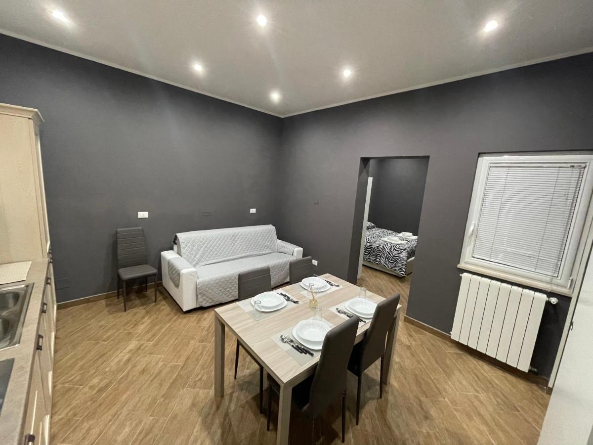 B&B Miramare Suite Borgo Tarente Buitenkant foto