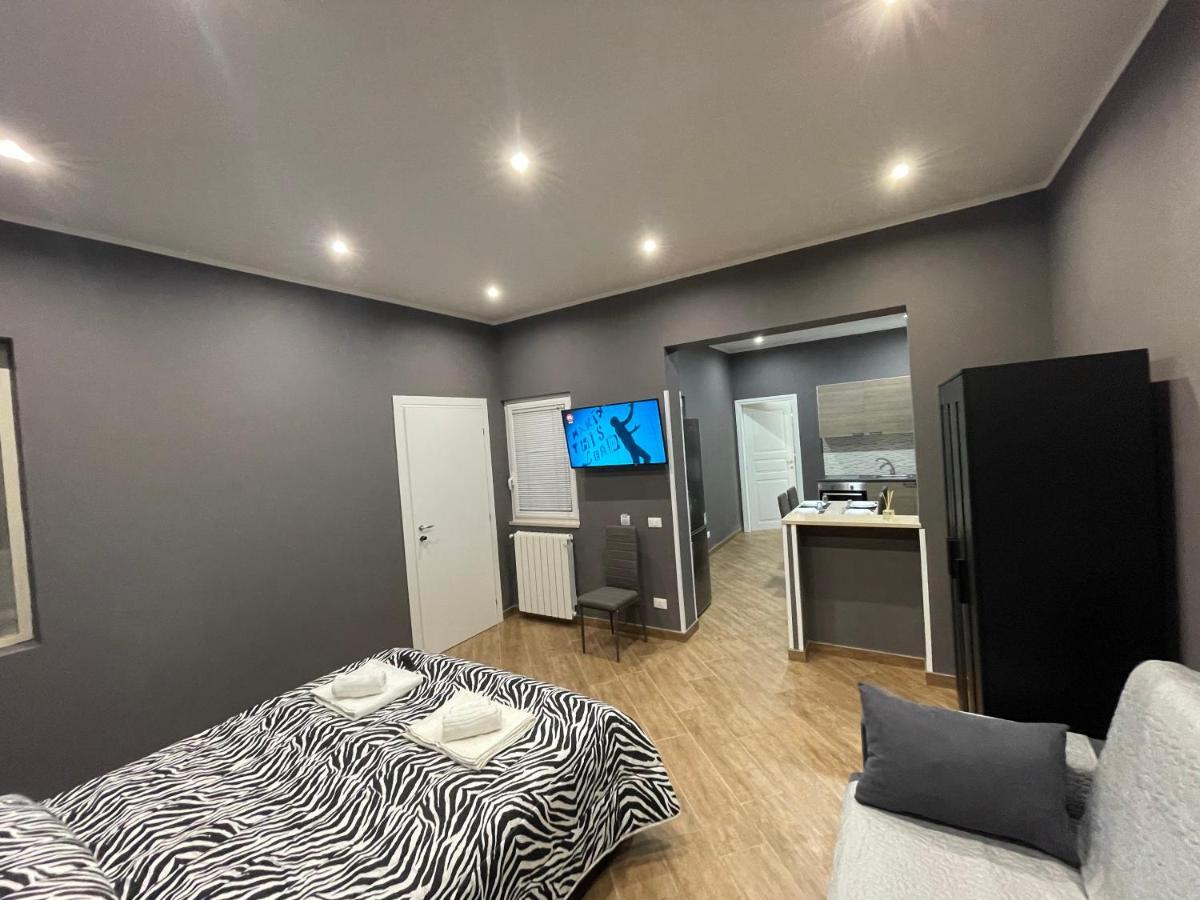B&B Miramare Suite Borgo Tarente Buitenkant foto