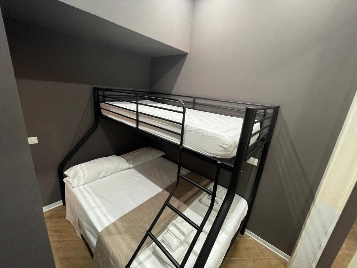 B&B Miramare Suite Borgo Tarente Buitenkant foto